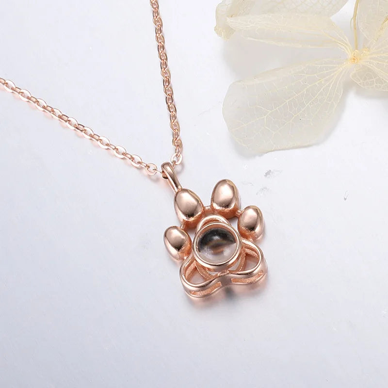Elegant Love Projection Necklace – Timeless Romantic Jewelry Gift